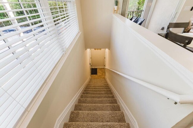 Building Photo - 23550 Alamanda Dr