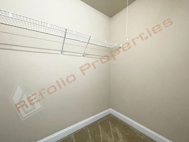 Building Photo - Lovely 3 Story 3 Bedroom 3.5 Bath 1 Car-Ga...