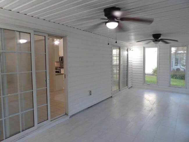 Building Photo - 5040 Capulet Cir