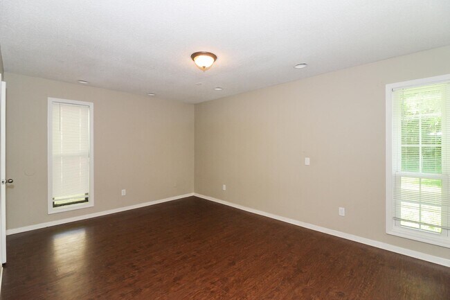 Building Photo - 6625 Santaolina Dr