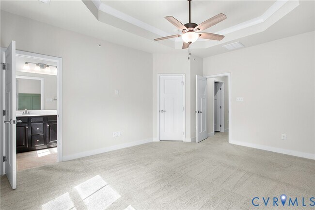 Building Photo - 341 Crofton Village Terrace