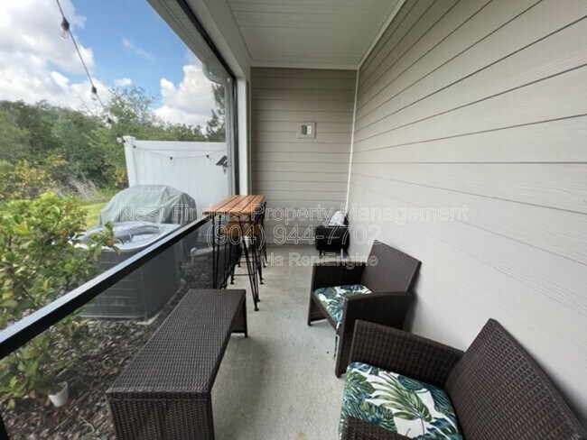 Building Photo - 2650 Sandy Dune Dr