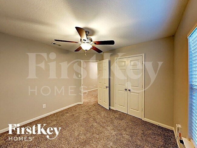 Building Photo - 24543 Eagles Claw Dr