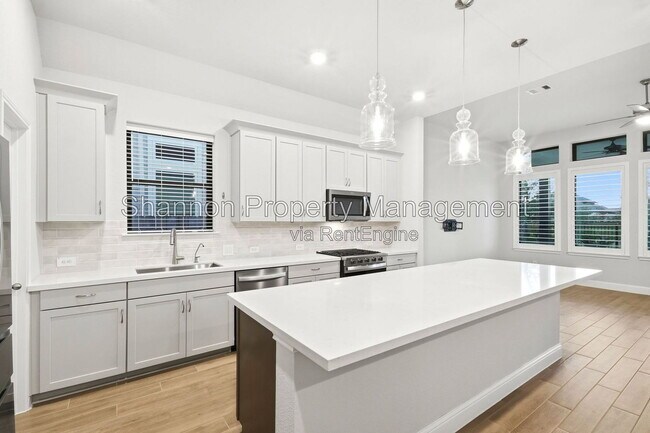 Building Photo - 7631 Cattail Shallows Ln