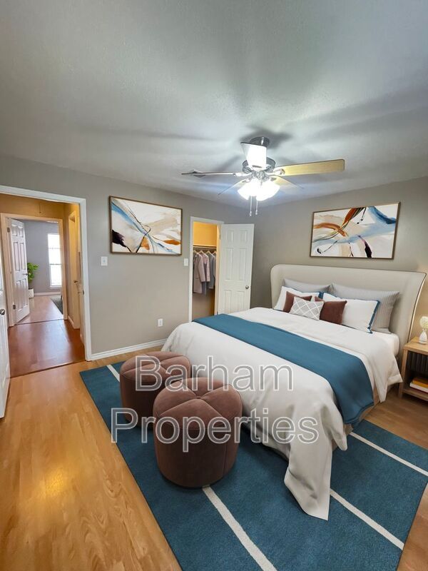 Building Photo - 4133 NE Stallings Dr