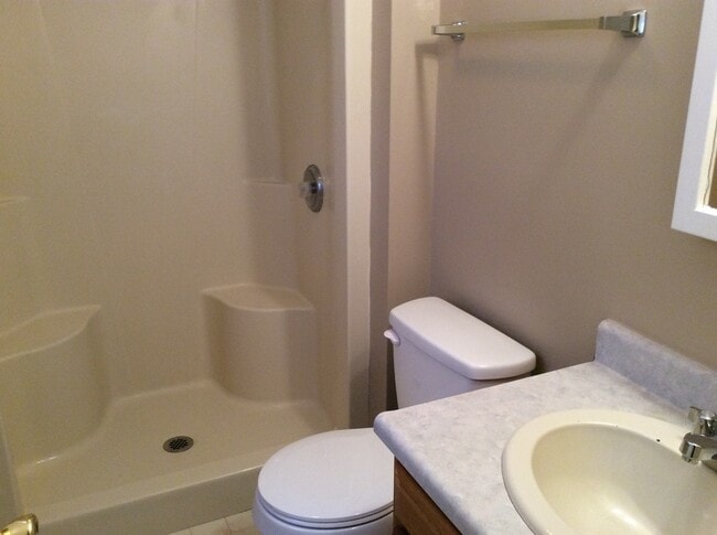 Building Photo - 3 Bedroom home in Lawrence Twp