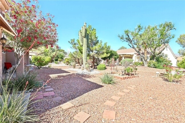 Building Photo - 3013 Sungold Dr