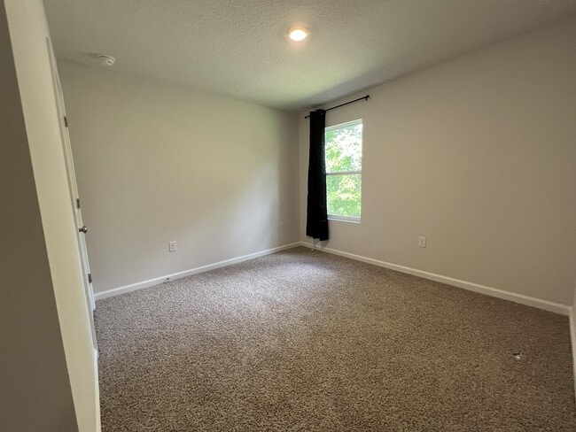Building Photo - 3242 Chapelwood Dr