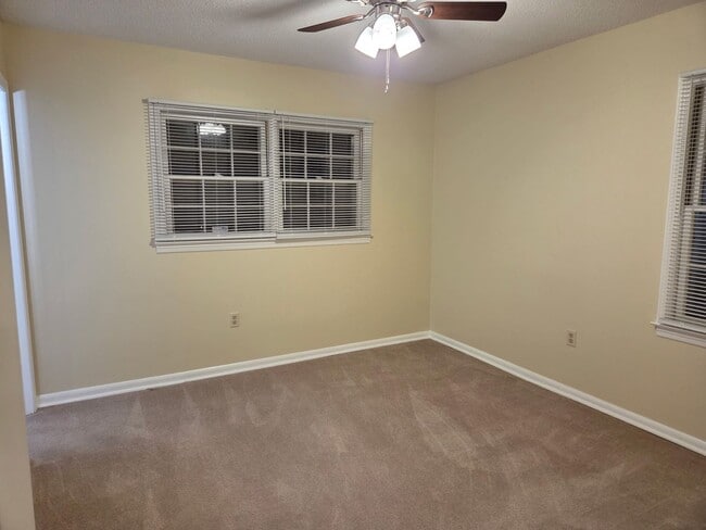 Building Photo - ORANGEBURG