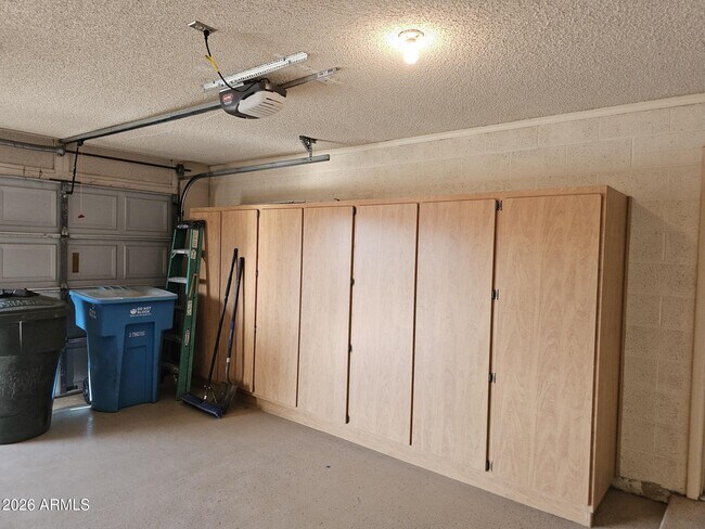 Building Photo - 3337 W Kristal Way