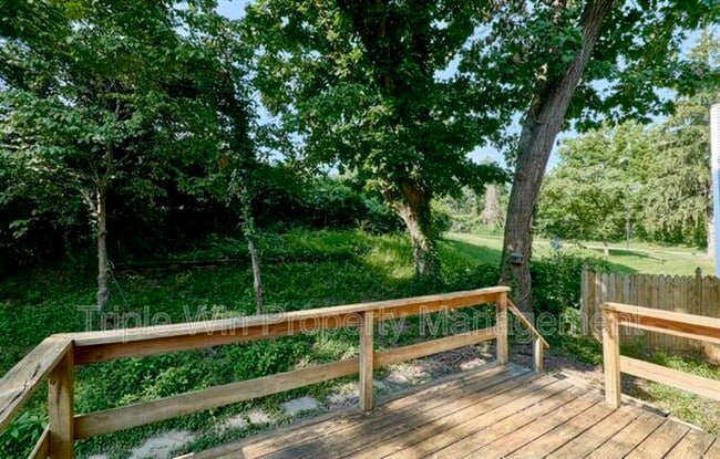 Building Photo - 1544 Rishon Hill Dr