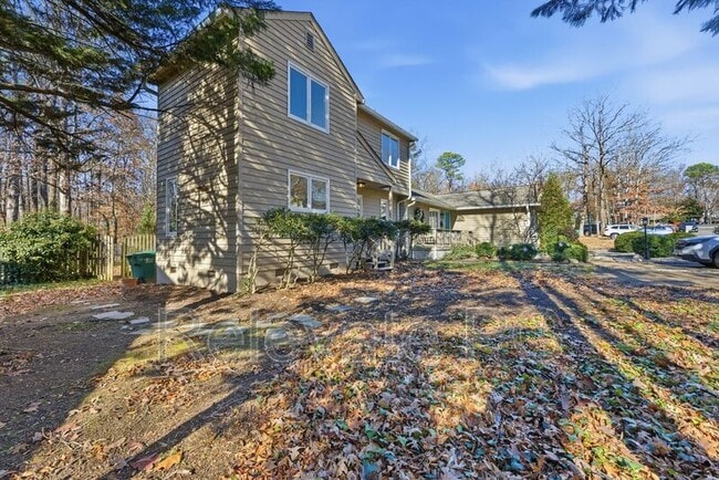 Building Photo - 12916 Copperas Ln