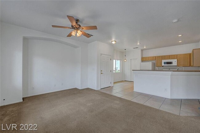 Building Photo - 6560 Bucking Horse Ln