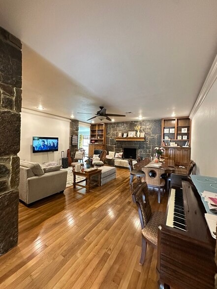 Building Photo - 3609 Hampton Ct