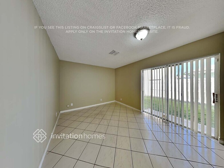 Building Photo - 9878 NW 2nd St