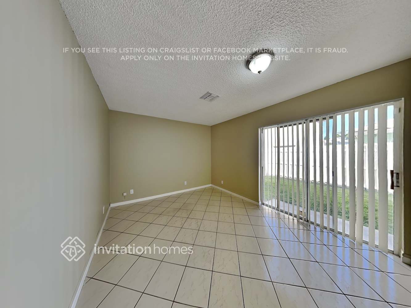 Building Photo - 9878 NW 2nd St