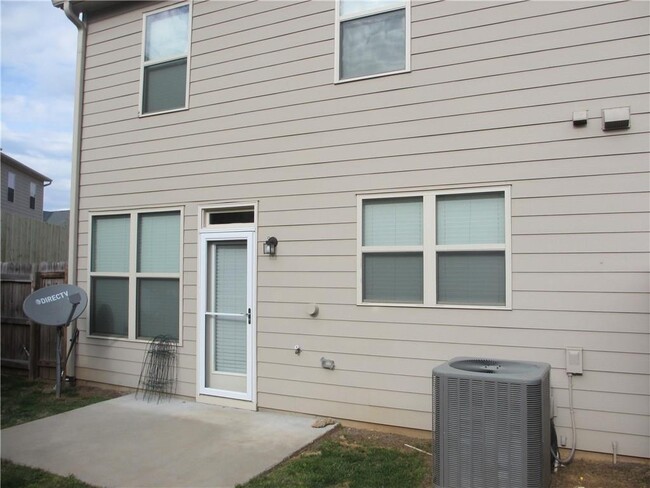 Building Photo - 3930 Princeton Lakes Pass SW