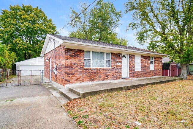 Building Photo - 1422 Weldon Ave