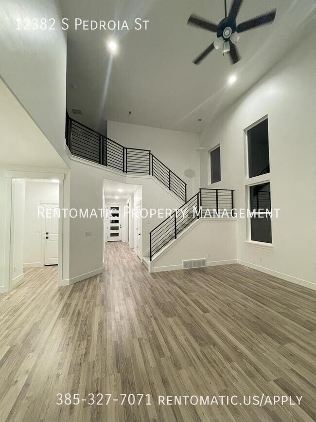 Building Photo - 12382 Pedroia St