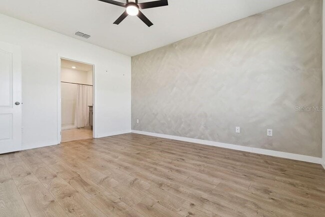 Building Photo - 5235 Mahogany Dr