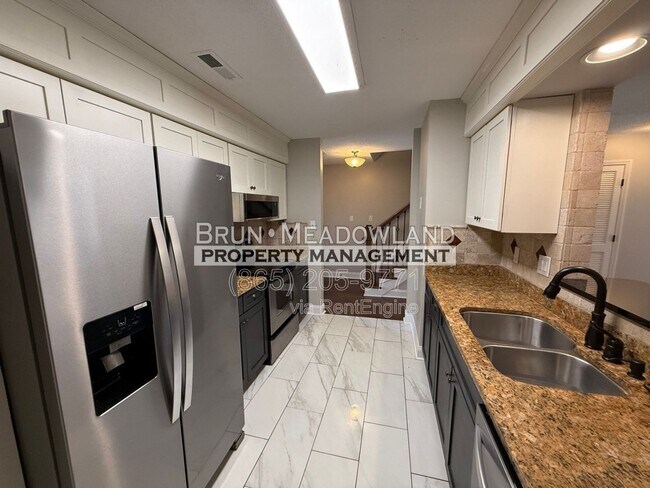 Building Photo - 10427 Raven Brook Ln