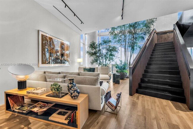 Building Photo - 1400 Biscayne Blvd