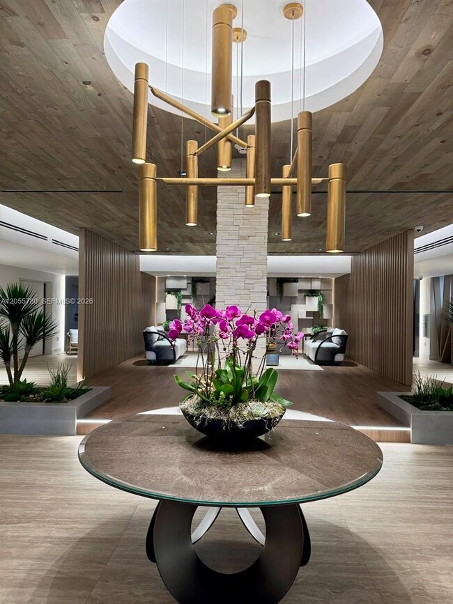 Building Photo - 2301 Collins Ave