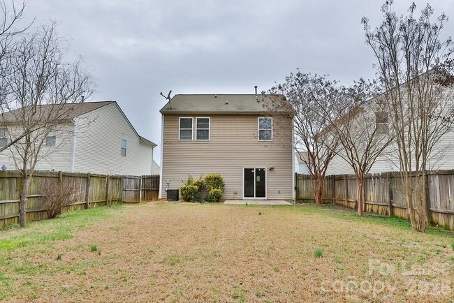 Building Photo - 8946 Chalkstone Rd