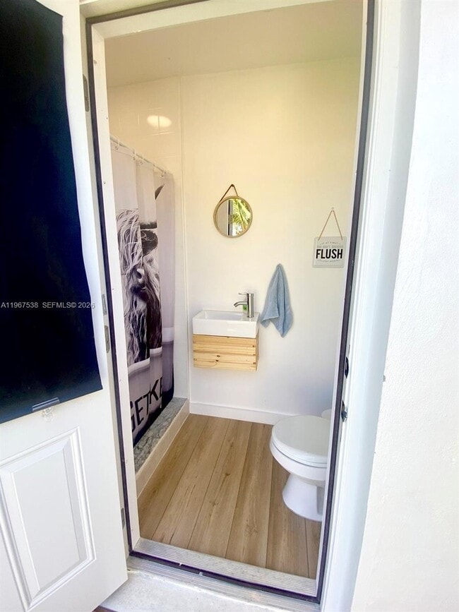 Building Photo - 1512 NW 4th Ave