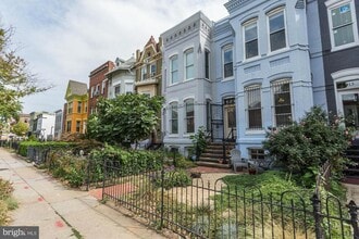 Building Photo - 1915 11th St NW