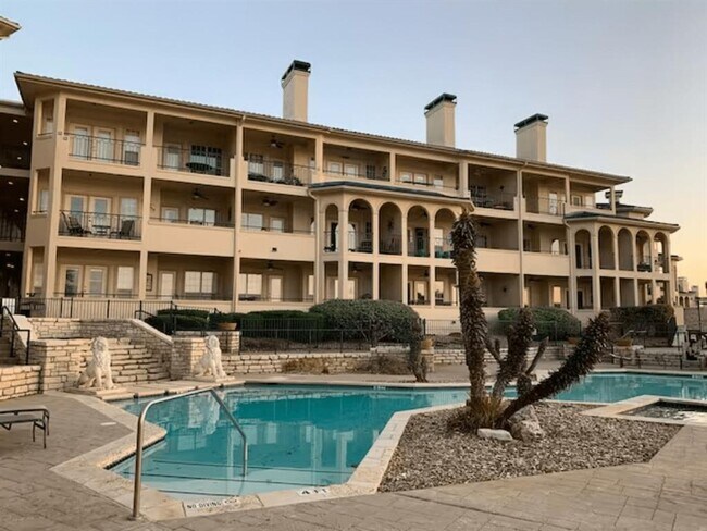 Building Photo - 3404 American Dr