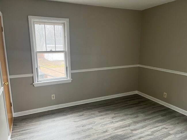 Building Photo - 52113 Clover Trail