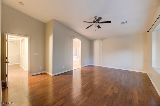 Building Photo - 8647 Majestic Vision Way