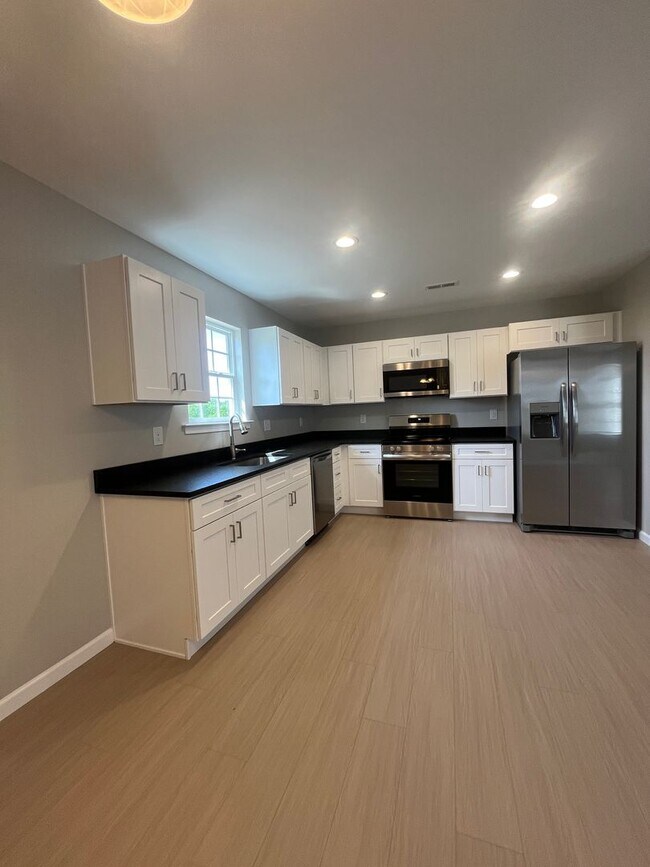 Building Photo - 494 State Rd S-42-2289