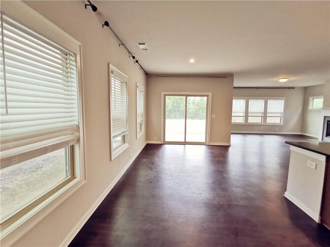 Building Photo - 3525 Morgan Rd