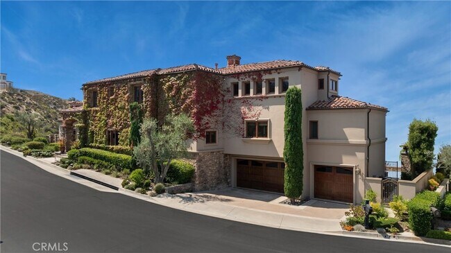 Building Photo - 4 Le Conte