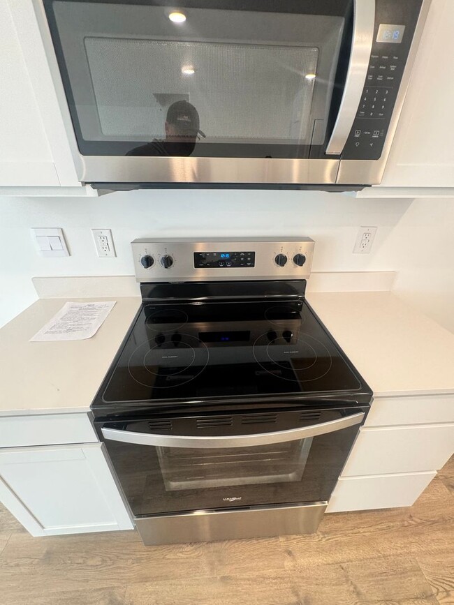 Building Photo - Brand New Long Valley Town home!!