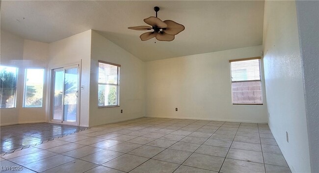 Building Photo - 2632 Ironside Dr