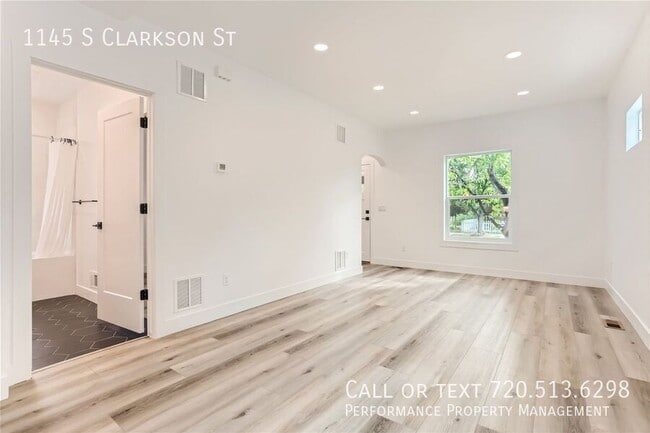 Building Photo - 1145 S Clarkson St