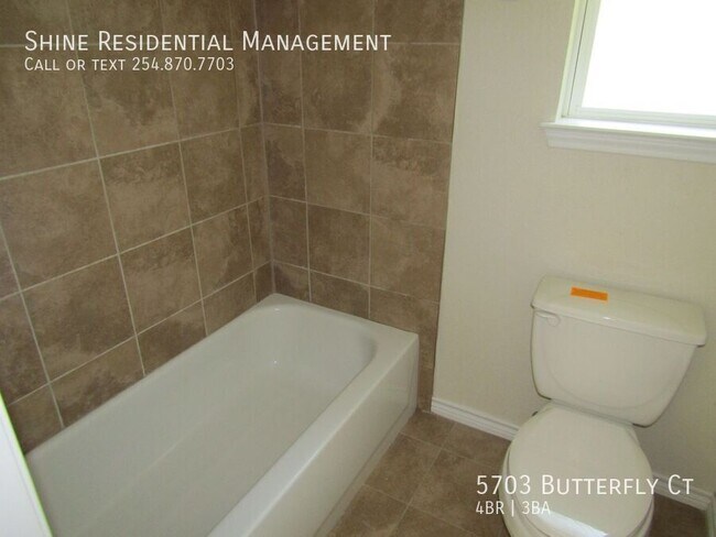 Building Photo - 5703 Butterfly Ct