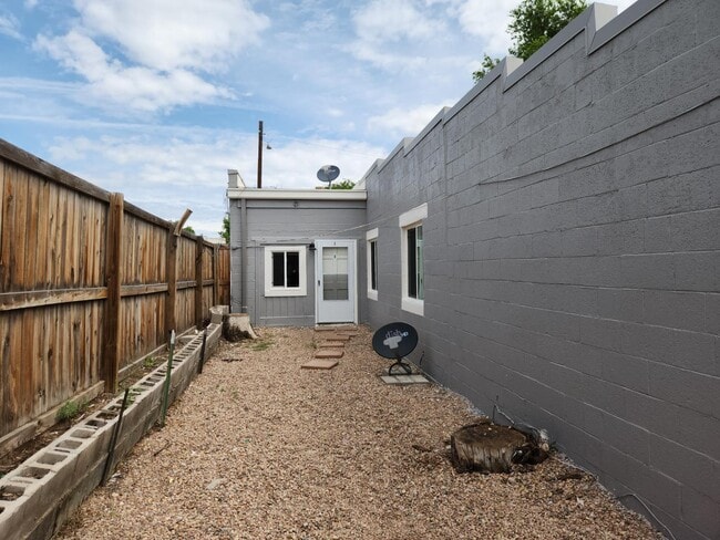 Primary Photo - 309 Marion Ave