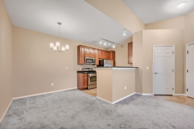 Building Photo - 3155 Blue Sky Cir