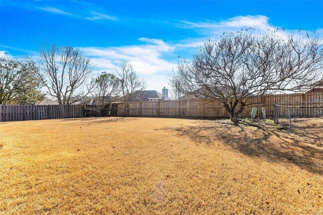 Building Photo - 7406 Mill Ridge Ct