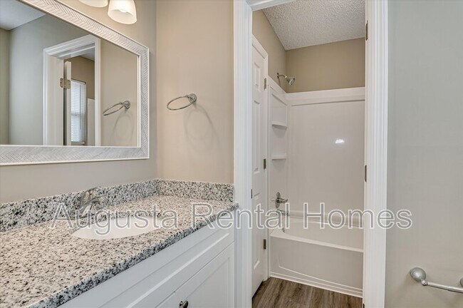 Building Photo - 3422 Chadbourne Street