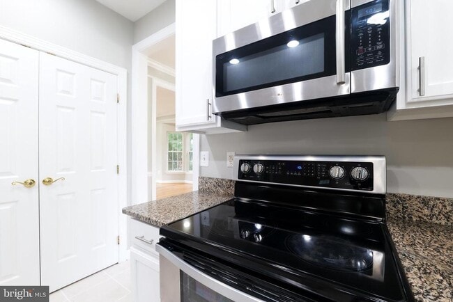 Building Photo - 7709 Killbarron Dr