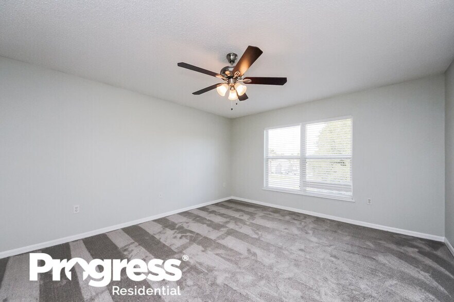 Building Photo - 9115 Hampton Cove Ct S