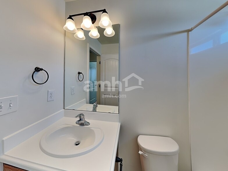 Building Photo - 8474 Delicate Arch Dr