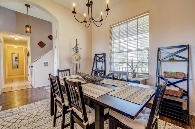 Building Photo - 11779 Shirburn Cir