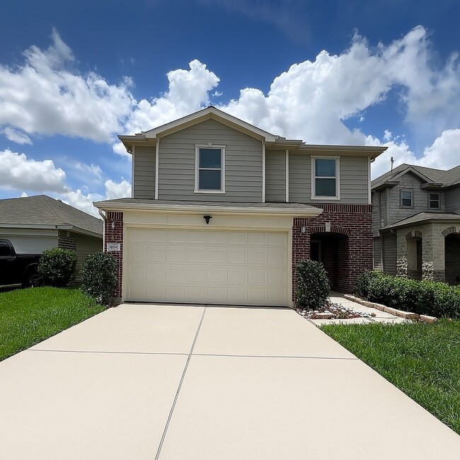 Primary Photo - 2514 Hawthorn Park Ct