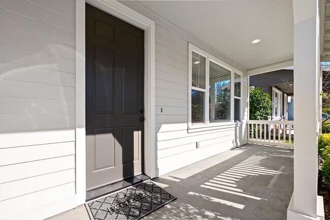 Building Photo - 2023 Northfield Dr